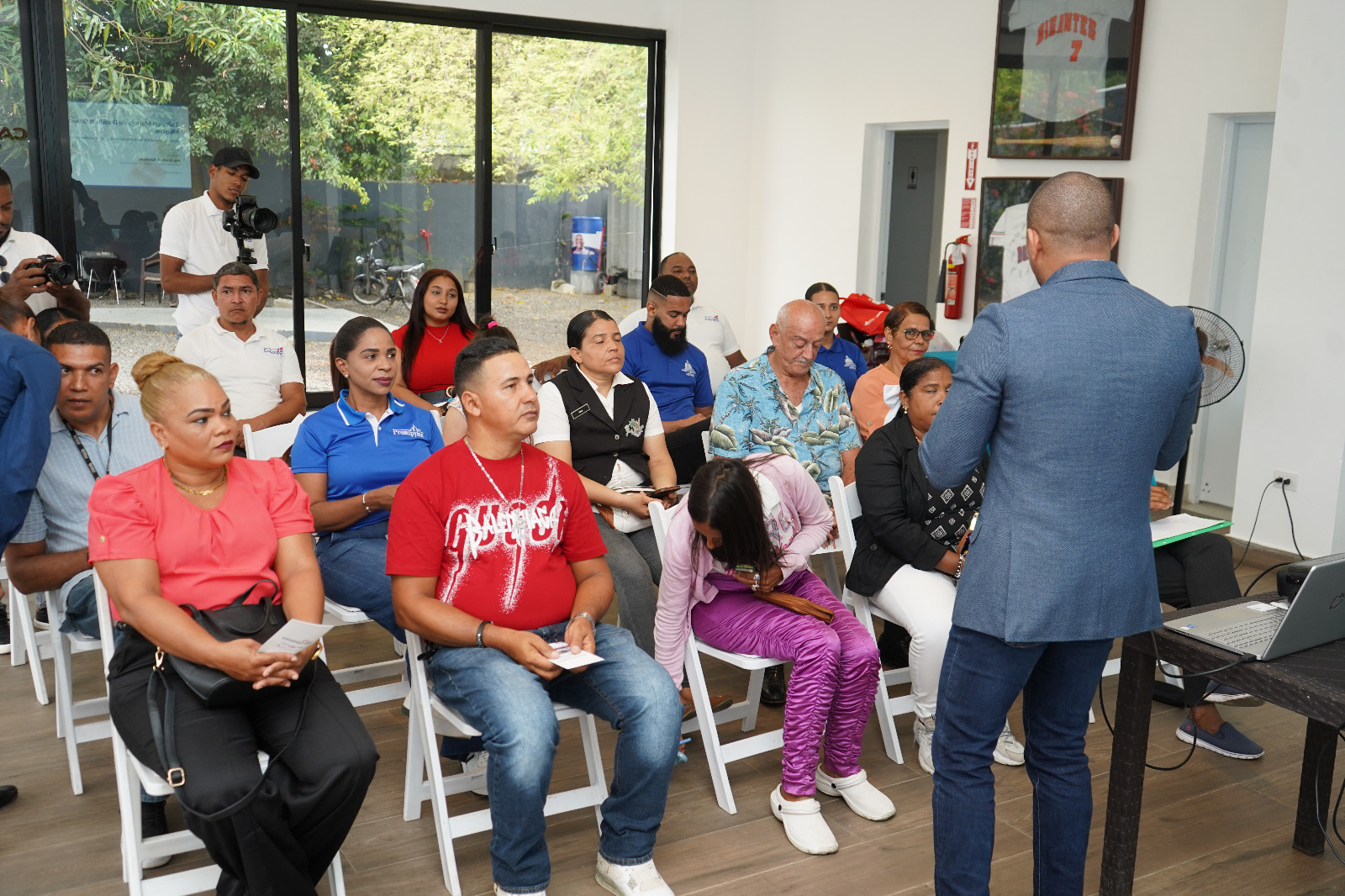 Promipyme ofrece capacitación Mipymes de Moca sobre Gestión de Residuos Sólidos